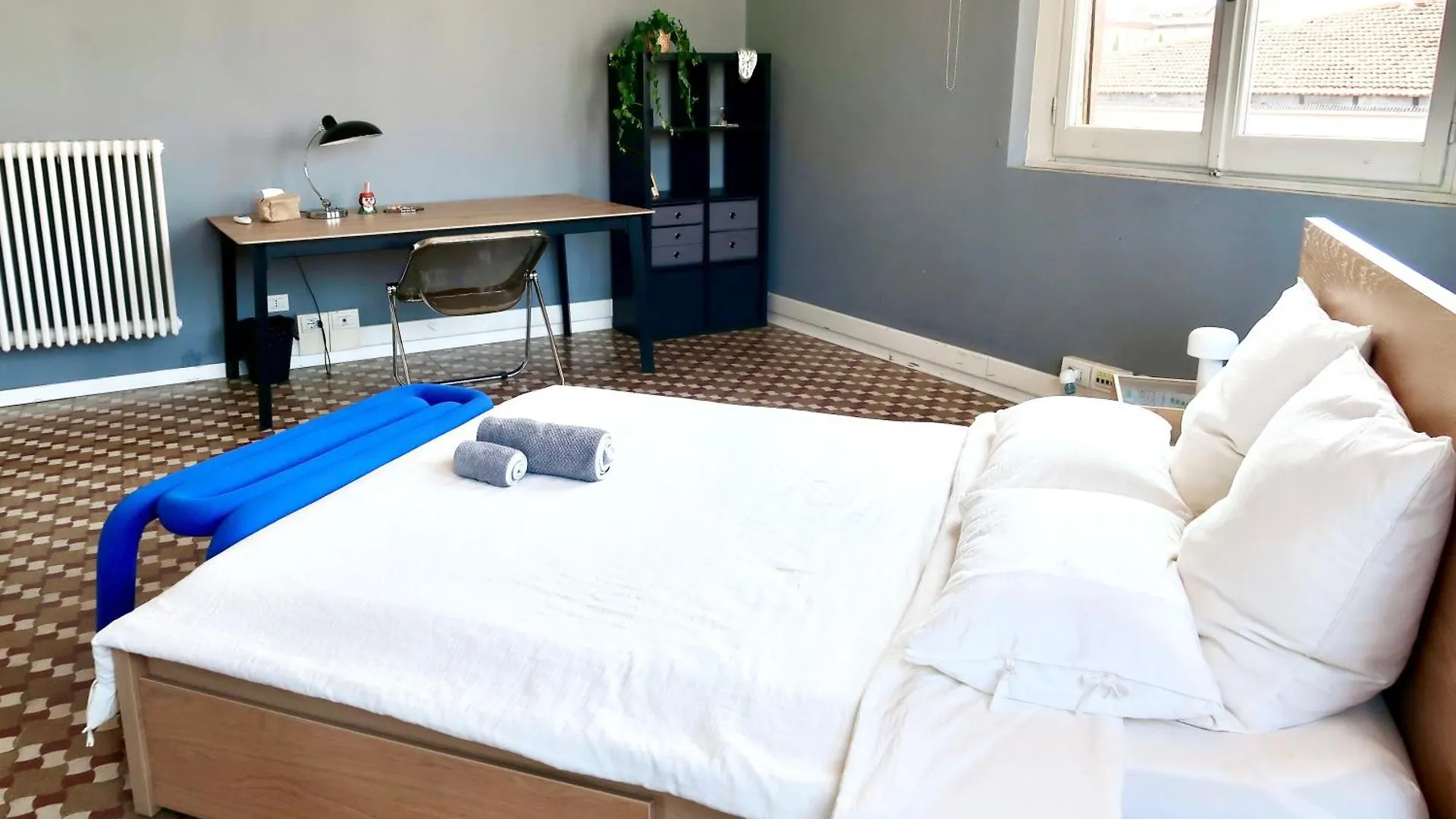 Spacious Esthers Room E Near Smn Firenze Olaszország